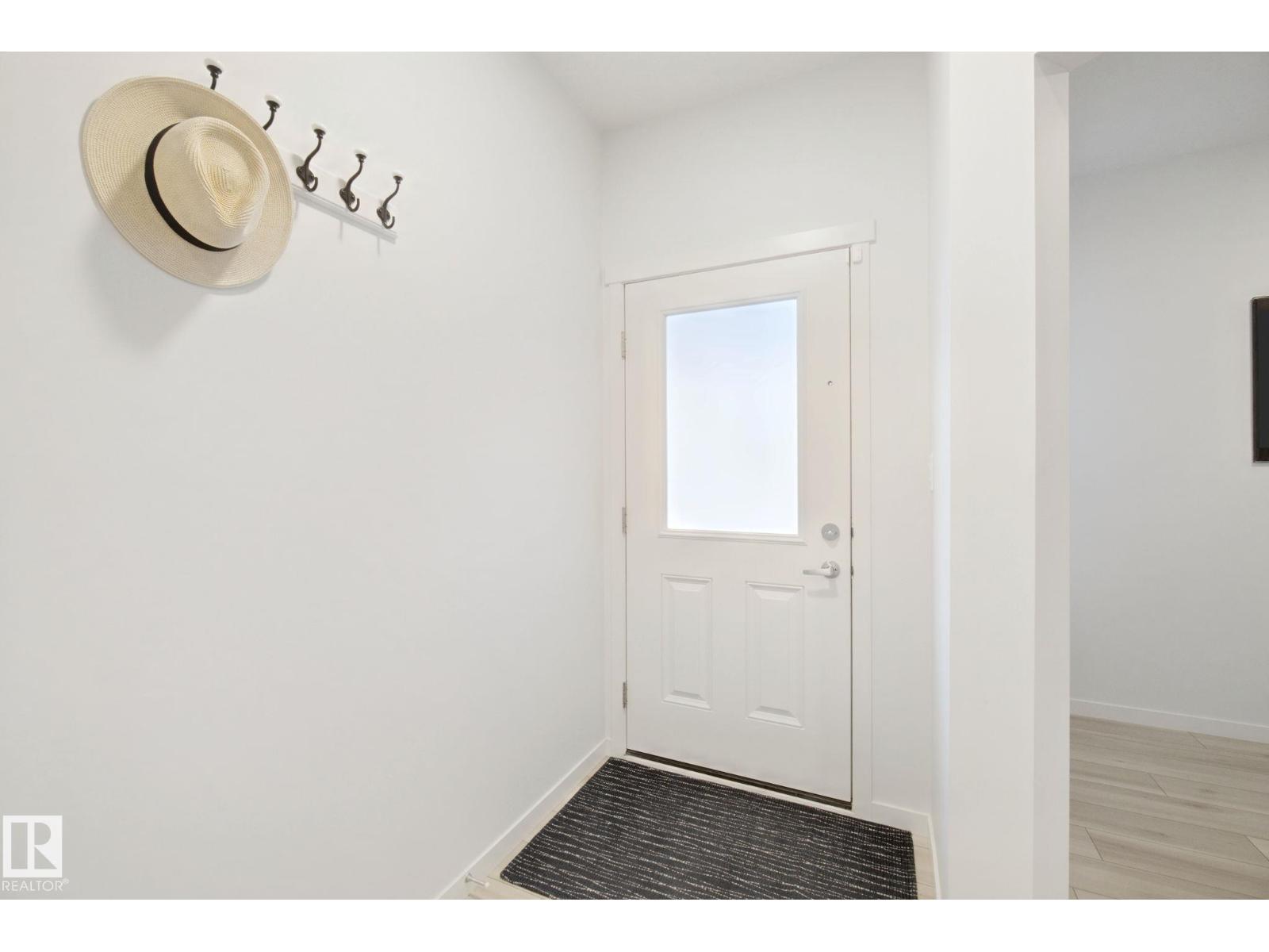 28 ROSEWOOD WY - 5