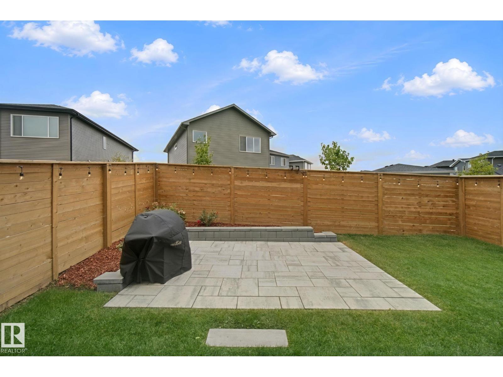 28 ROSEWOOD WY - 67