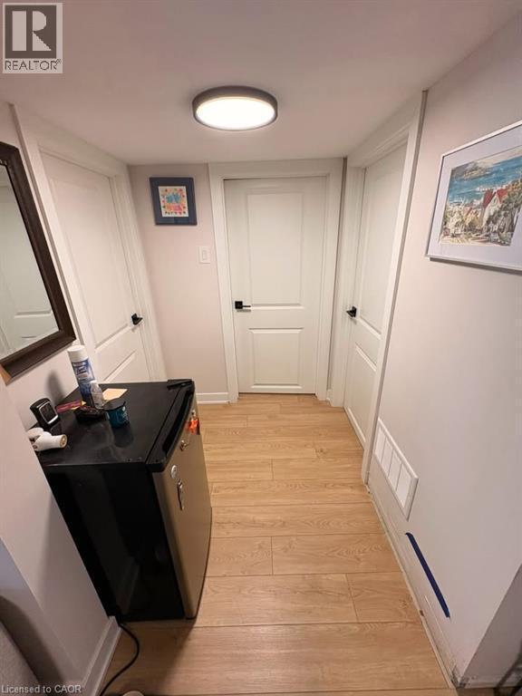 #Basement 565 MOHAWK Road West, Hamilton, Ontario, L9C1X5, Hamilton, Ontario — photo 4 of 5