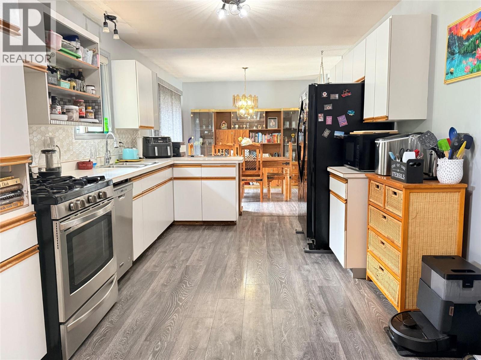 93 Holmes Road - Image 16