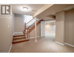 8 Sophie Court, Grimsby, ON L3M5L6 Photo 34