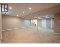 8 Sophie Court, Grimsby, ON L3M5L6 Photo 37