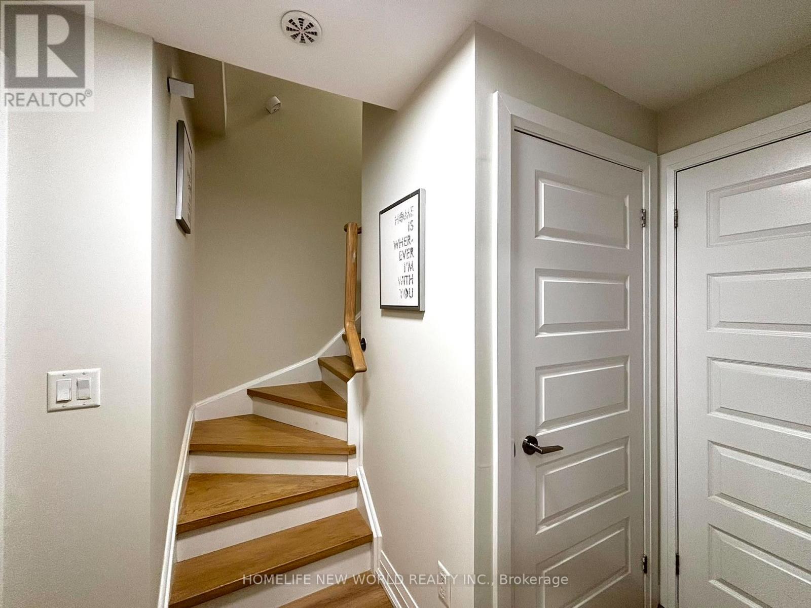 #45 19 ELDORA AVENUE - 19