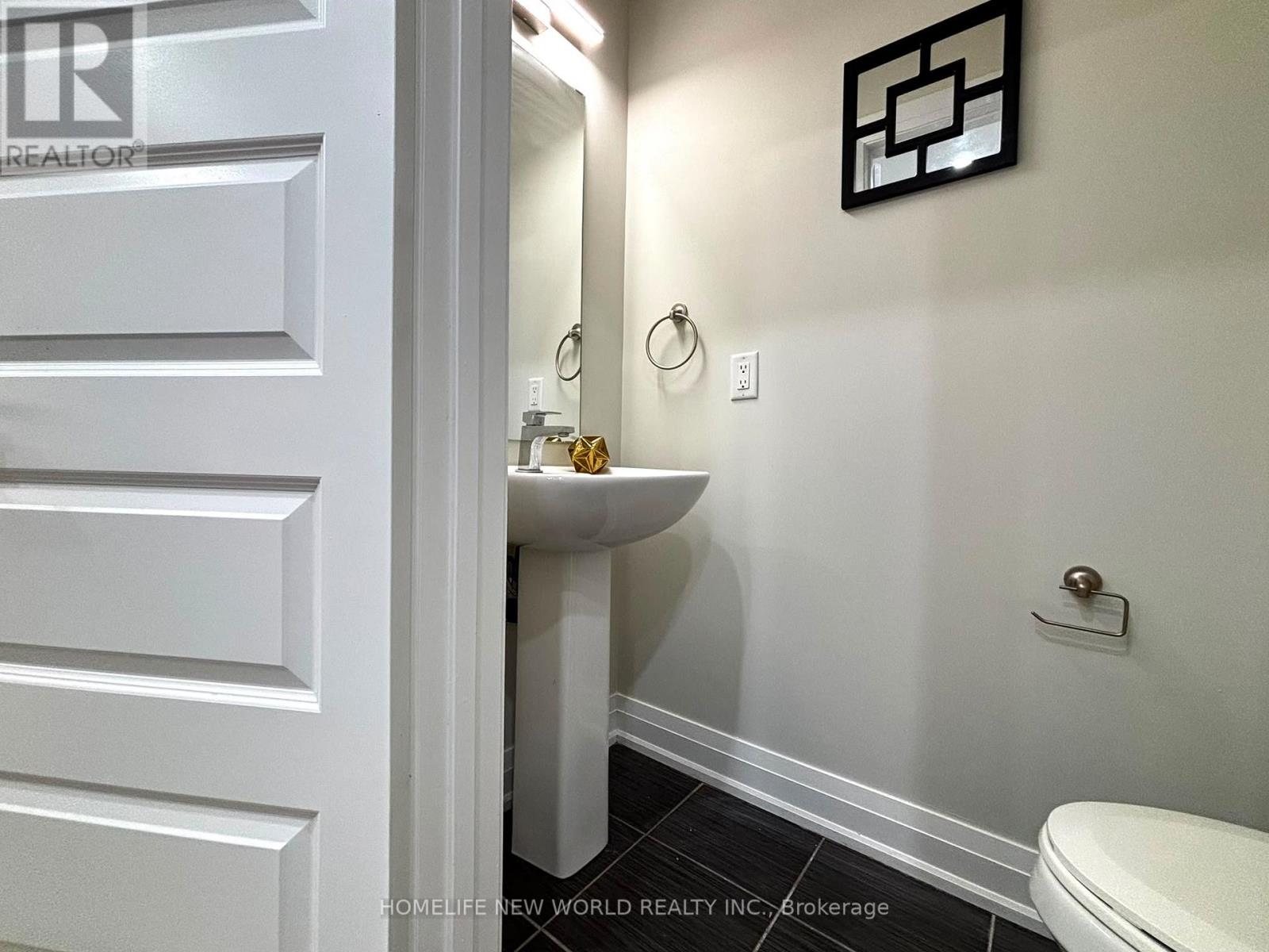 #45 19 ELDORA AVENUE - 25