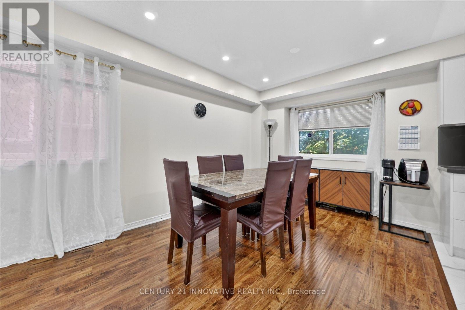 28 ELI SHACKLETON COURT - 14