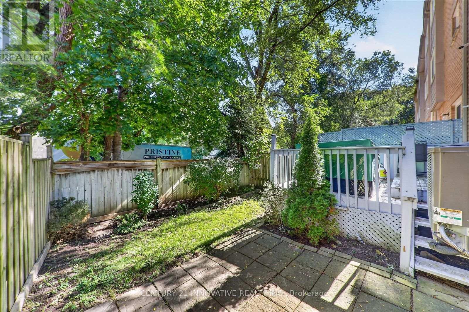 28 ELI SHACKLETON COURT - 37