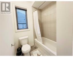 Bathroom - 25 Mcisaac Drive, Springwater, ON L9X2A2 Photo 8