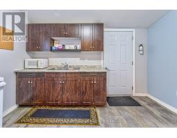Bathroom - 40 Douro Street, Stratford, ON N5A3R3 Photo 13