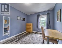40 Douro Street, Stratford, ON N5A3R3 Photo 24