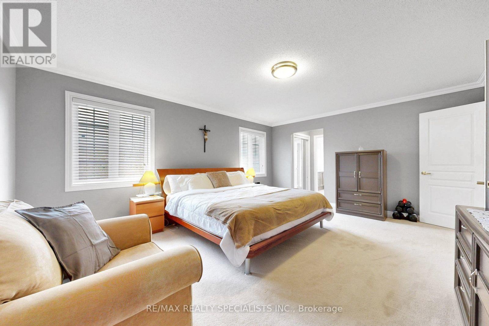 1239 FOX CRESCENT - Image 26