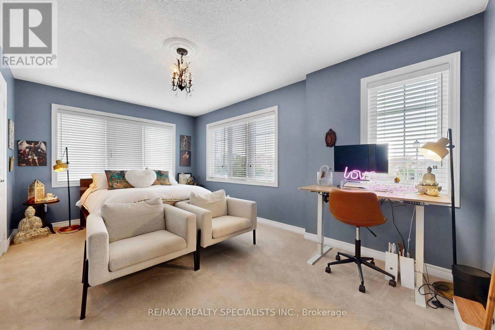 1239 FOX CRESCENT - Image 37