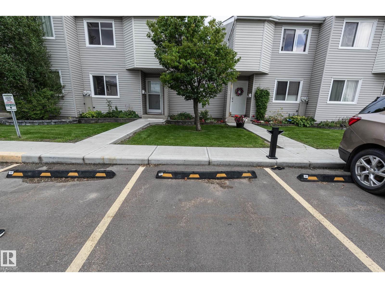 #4 3221 119 ST NW - 4