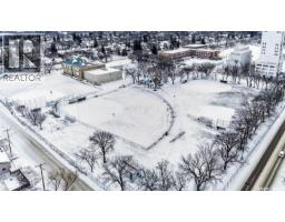 500 Coteau Street W, Moose Jaw, SK S6H5E4 Photo 13