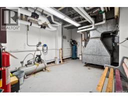 500 Coteau Street W, Moose Jaw, SK S6H5E4 Photo 43