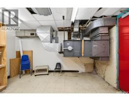 500 Coteau Street W, Moose Jaw, SK S6H5E4 Photo 45