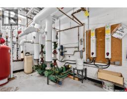 500 Coteau Street W, Moose Jaw, SK S6H5E4 Photo 47