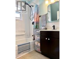 22 Chamberlain Street, Amherst, NS B4H1J8 Photo 41