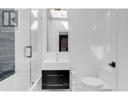 Upper - 58 Carrick Avenue, Toronto, ON M6N3J5 Photo 19