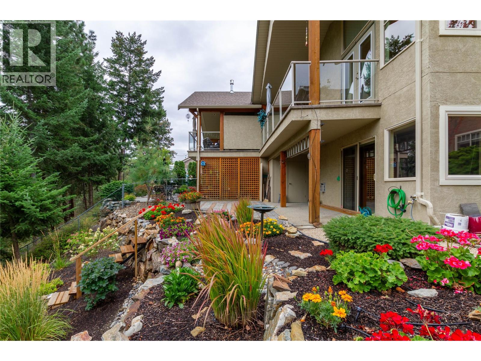 #2 6932 Manning Place - 61