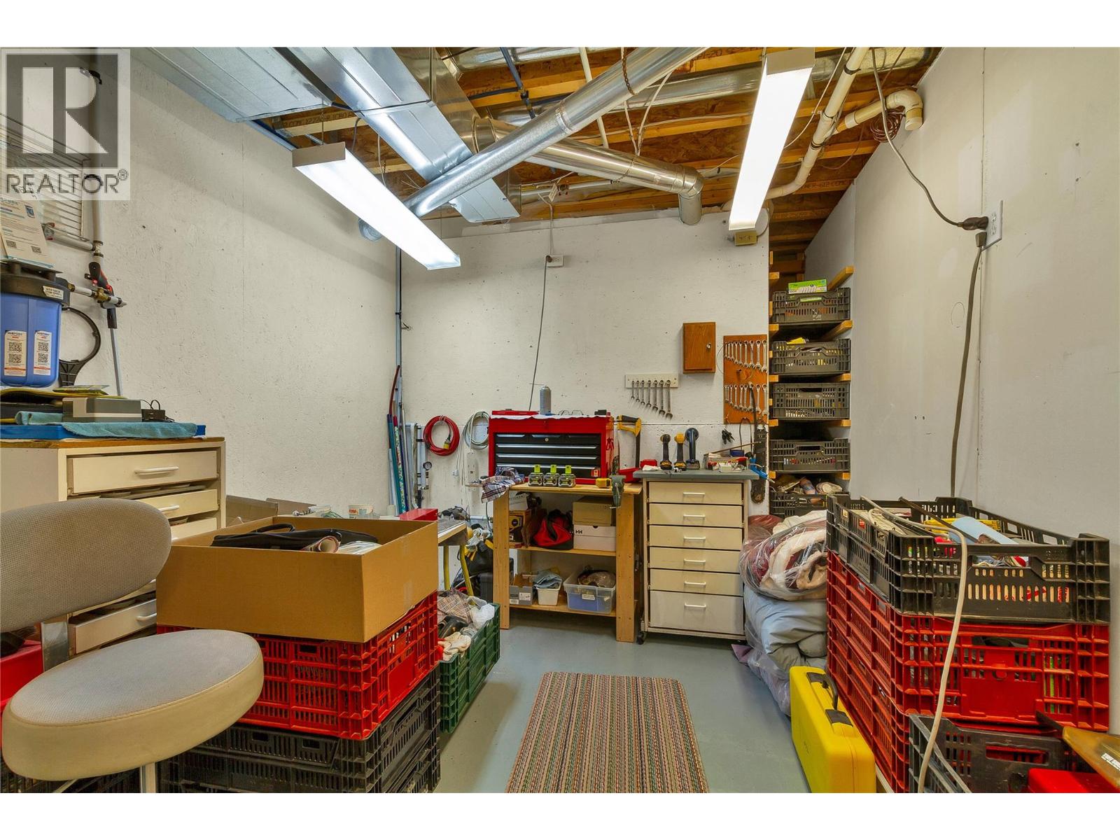 #2 6932 Manning Place - 54