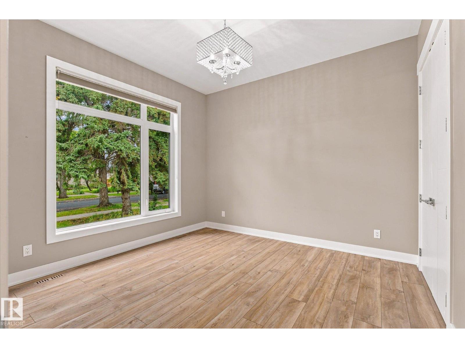 10637 128 ST NW - 19