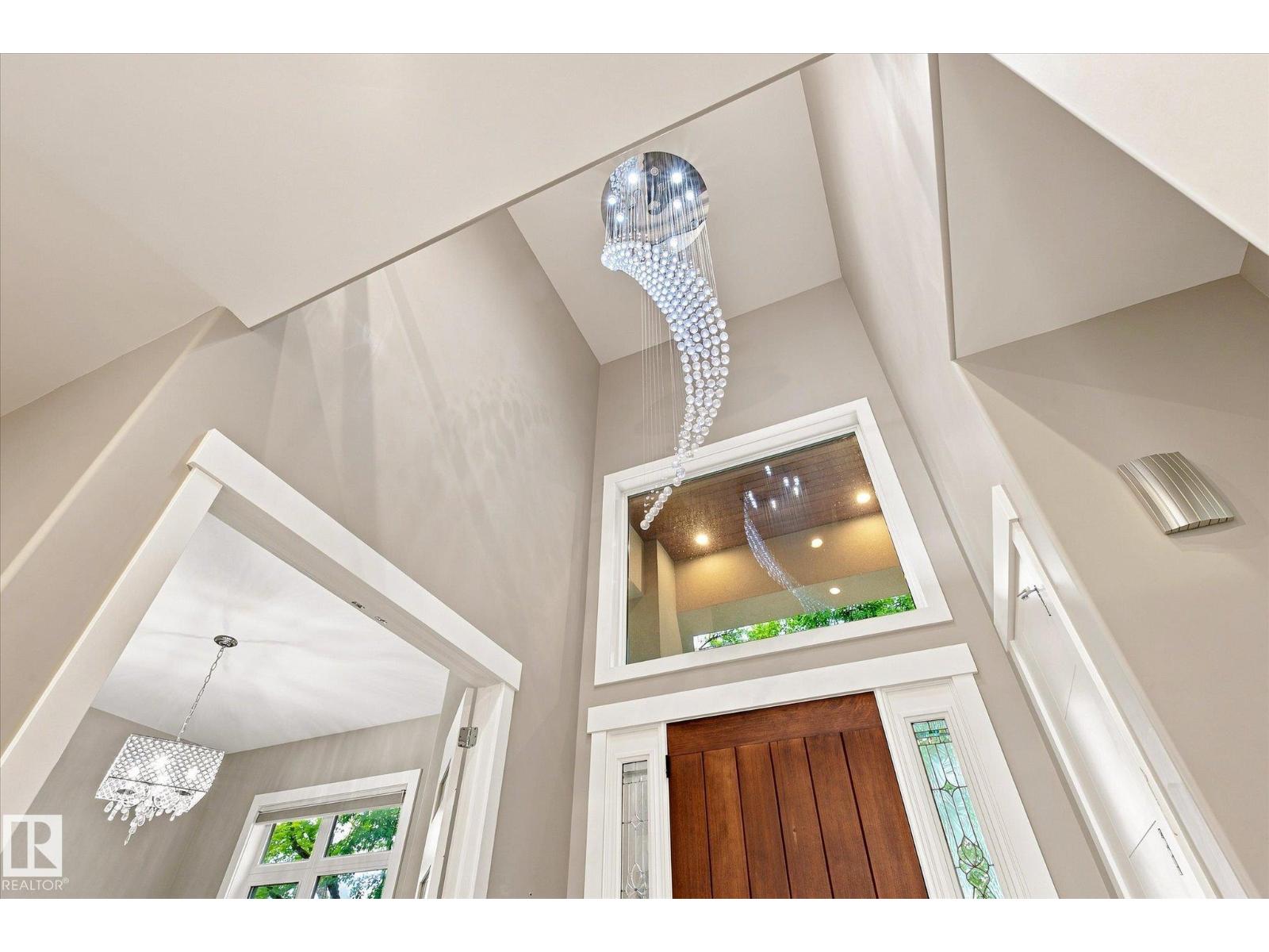 10637 128 ST NW - 22