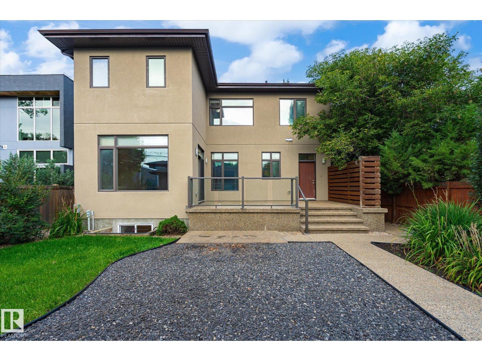 10637 128 ST NW - 48