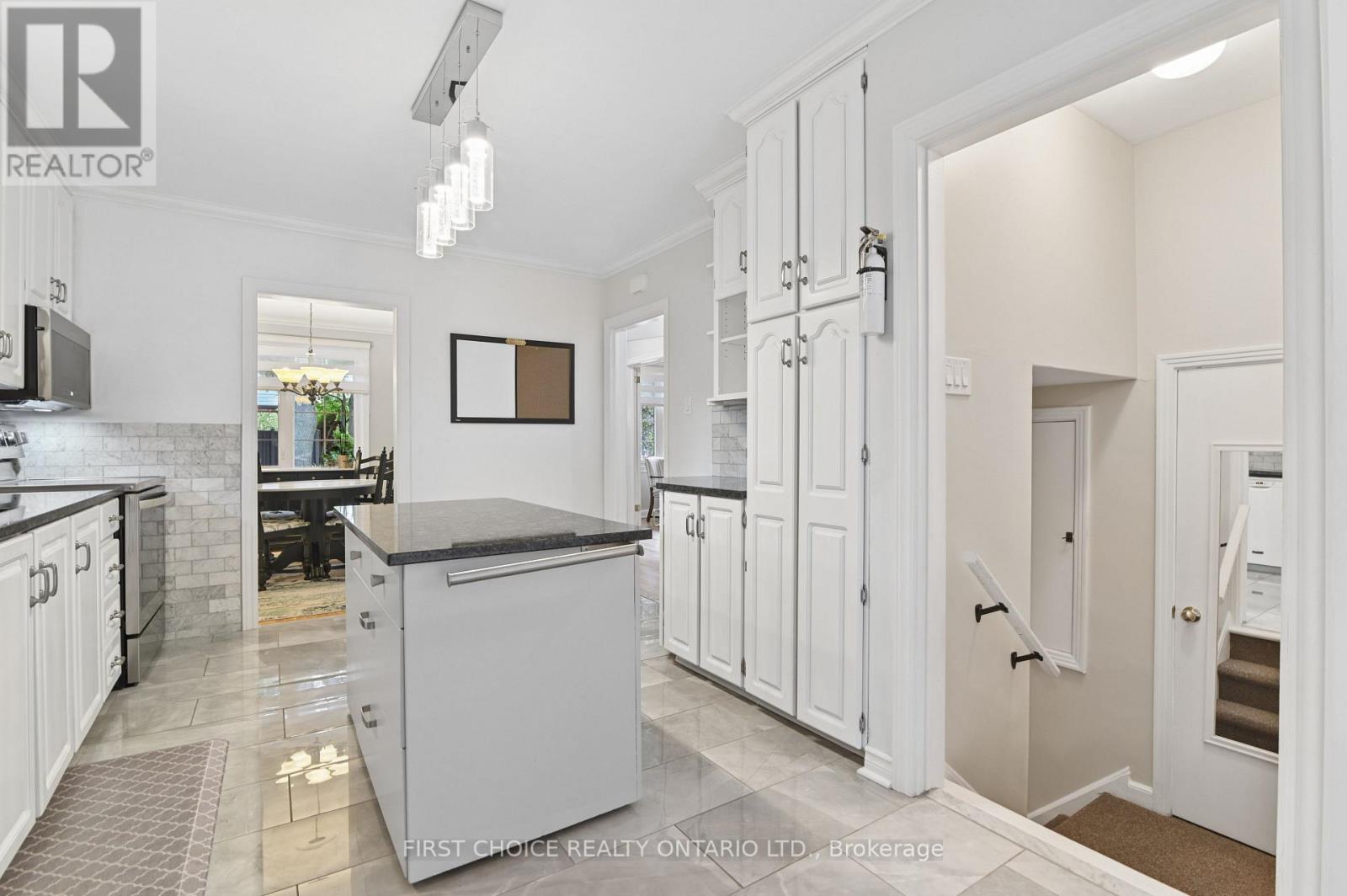 171 FANSHAW AVENUE - Image 11