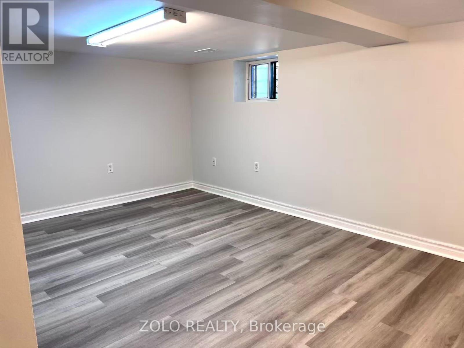 90 Symons Street, Toronto (Mimico), Ontario, M8V1V2, Toronto (Mimico), Ontario — photo 3 of 5