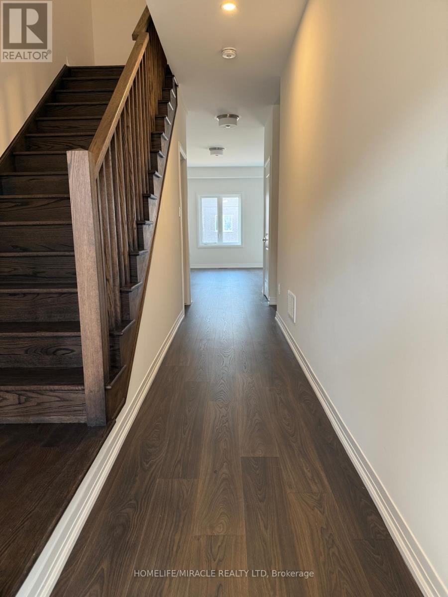 82 MCKERNAN AVENUE, Brantford — photo 5