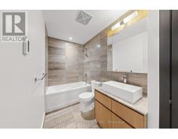 110 Fort York Boulevard, Toronto, ON M5V4A7 Photo 18
