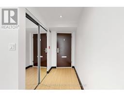 110 Fort York Boulevard, Toronto, ON M5V4A7 Photo 32