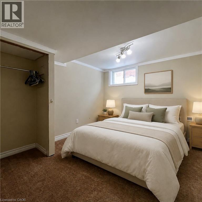 2 Bed, 1 Bath Apartment for Rent in London – 252 WELLINGTON Road S Unit# 2, London - Image 11