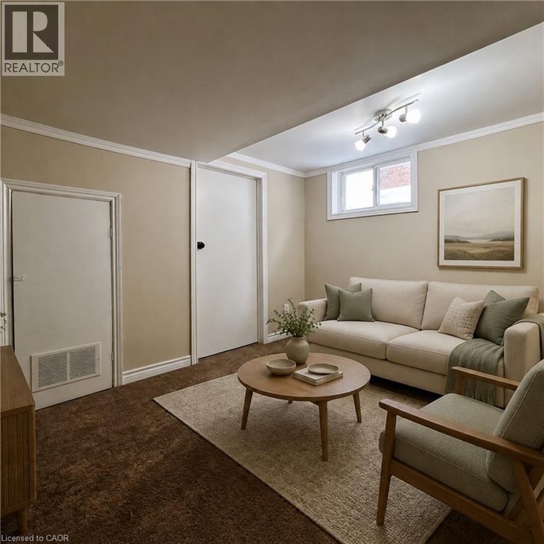2 Bed, 1 Bath Apartment for Rent in London – 252 WELLINGTON Road S Unit# 2, London - Image 8