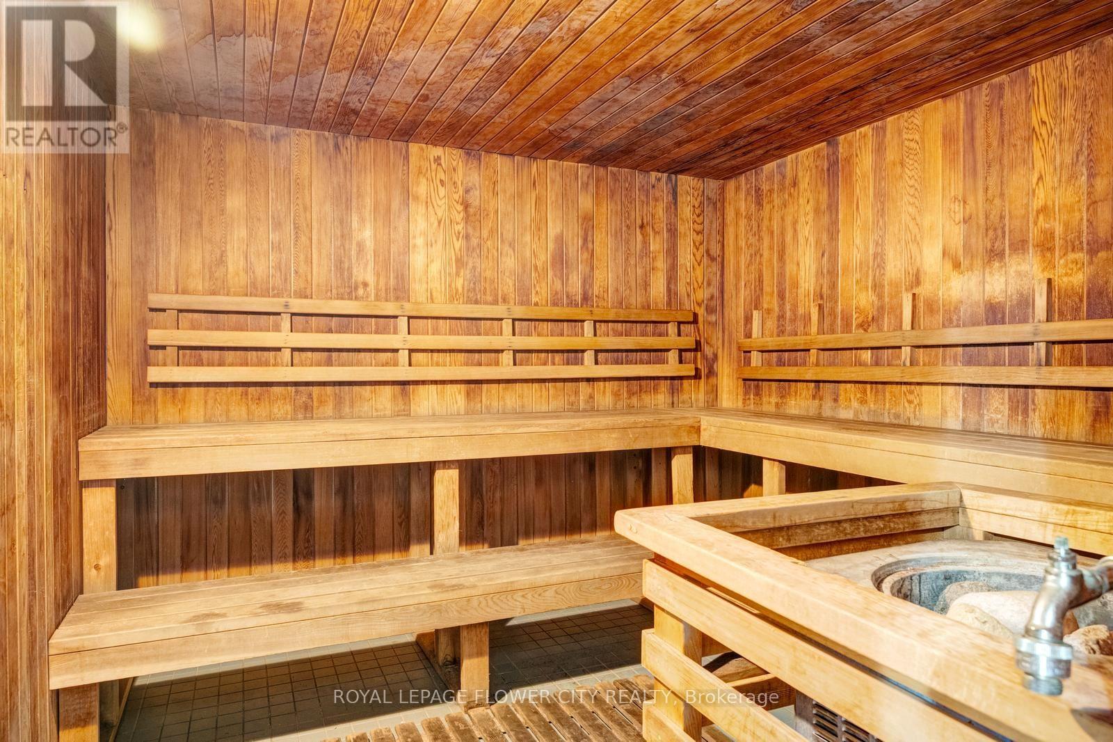#417 6 HUMBERLINE DRIVE - Image 45