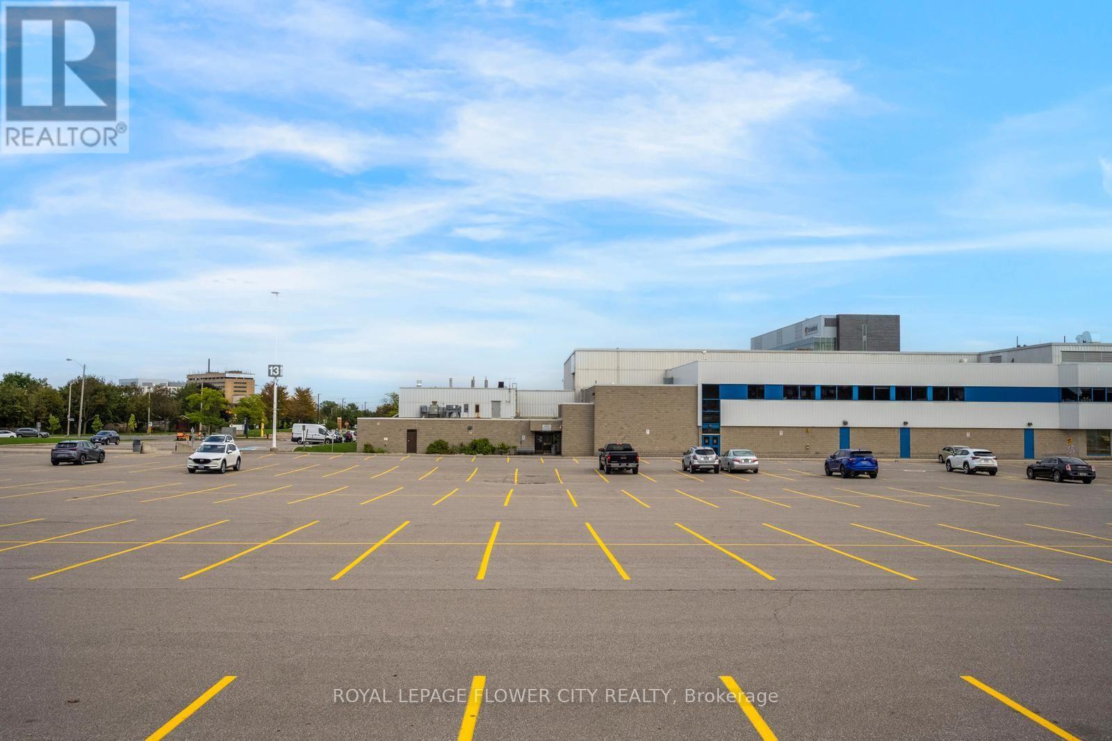 #417 6 HUMBERLINE DRIVE - 49