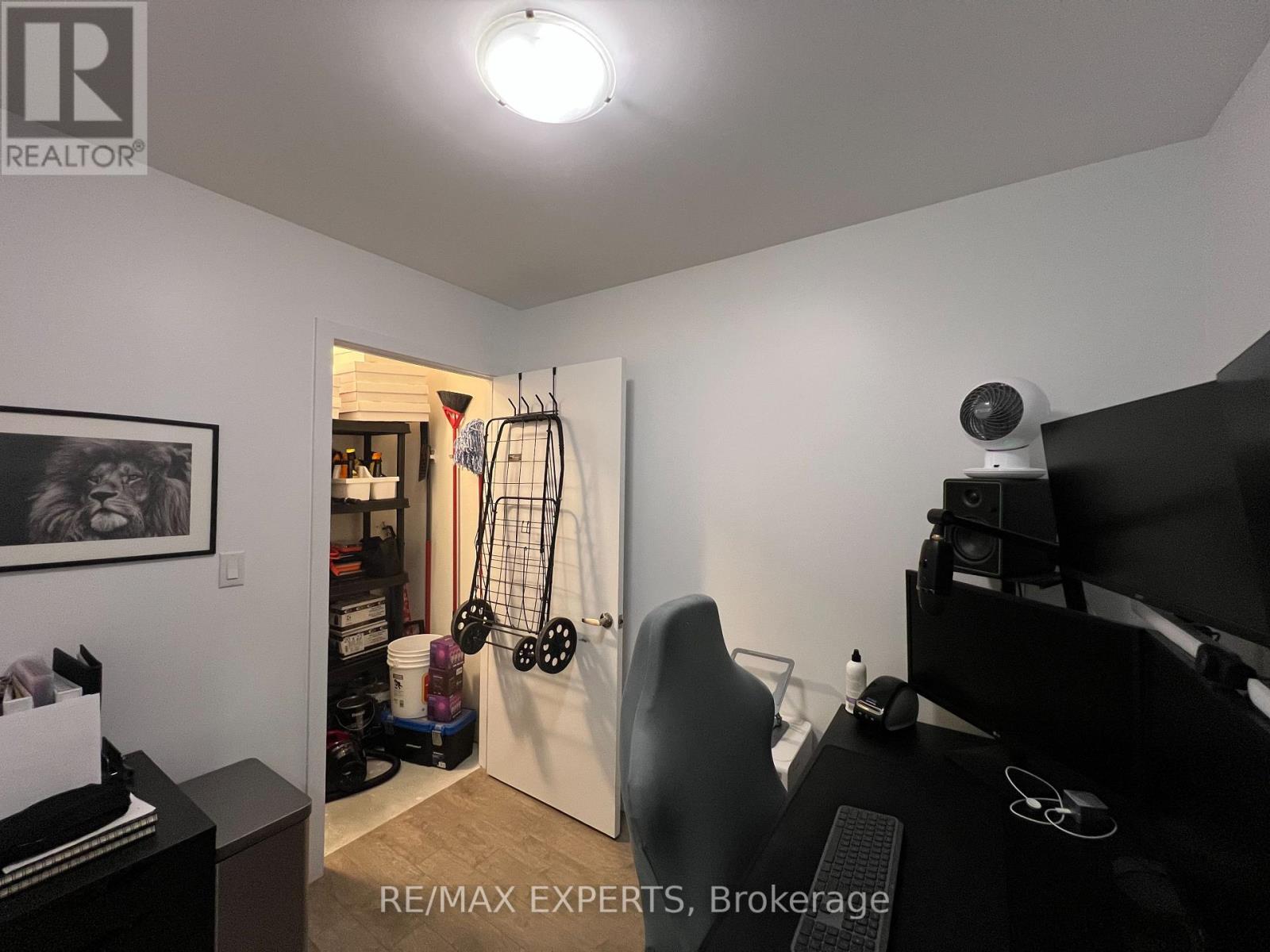 705 - 100 GARMENT STREET, Kitchener — photo 5