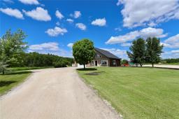 645 Chrypko Drive, Winnipeg, MB R2N4E3 Photo 17