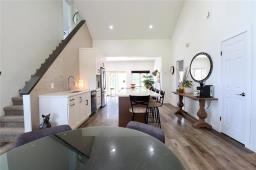 Dining room - 645 Chrypko Drive, Winnipeg, MB R2N4E3 Photo 6