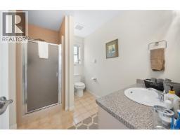 575 Johnstone Rd, Parksville, BC V9P2A5 Photo 33