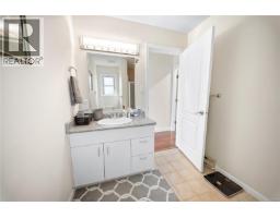 575 Johnstone Rd, Parksville, BC V9P2A5 Photo 34
