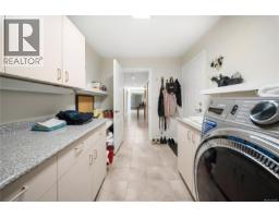 575 Johnstone Rd, Parksville, BC V9P2A5 Photo 38