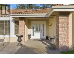 575 Johnstone Rd, Parksville, BC V9P2A5 Photo 41