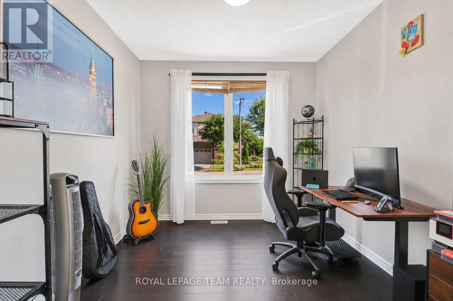 3 STONELEIGH STREET - 6