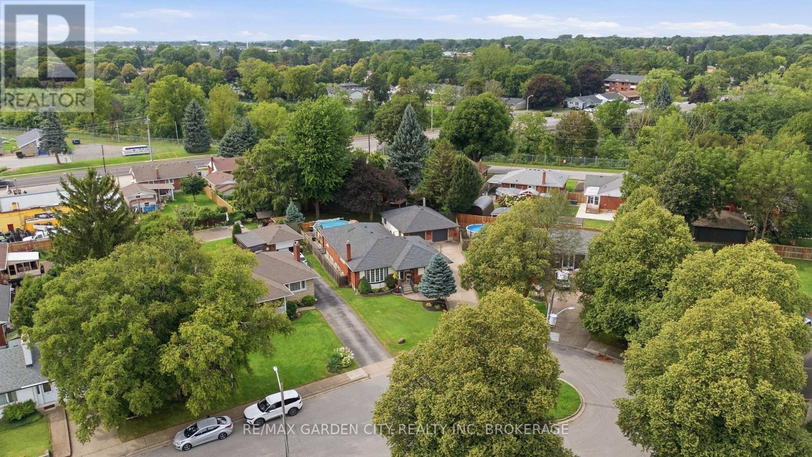 Property for sale at 4993 RENDALL CRESCENT