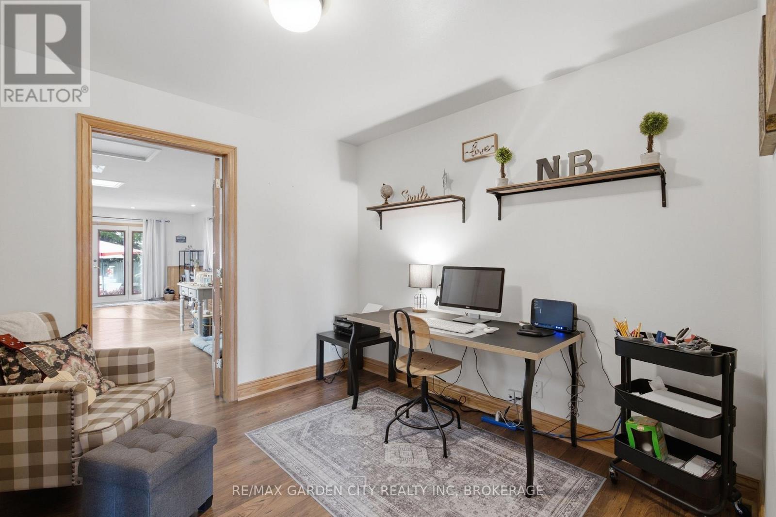 4993 RENDALL CRESCENT - Image 20