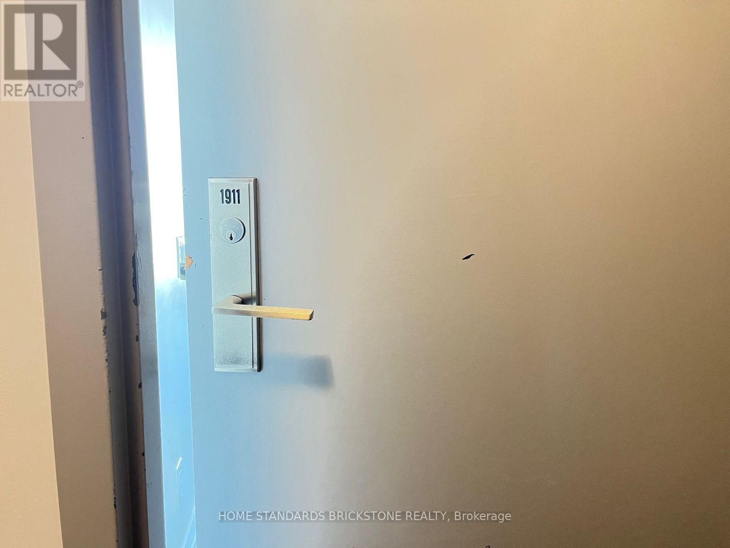 #1911 83 Redpath Avenue, Toronto (Mount Pleasant West), Ontario, M4S0A2, Toronto (Mount Pleasant West), Ontario — photo 2 of 5