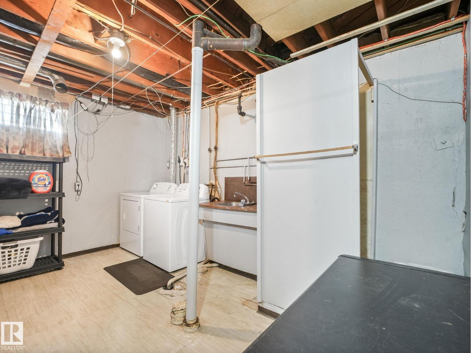13323 58 ST NW - Image 48