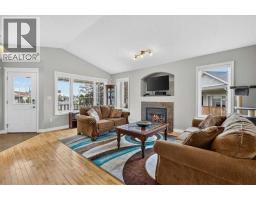 Foyer - 772 Carriage Lane Drive, Carstairs, AB T0M0N0 Photo 7