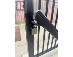 Bsmt - 23 Travis Crescent, Brampton, ON L7A3J4 Photo 14